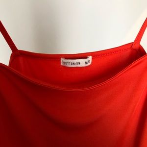 Super cute NEVER worn, bodysuit Cotton on